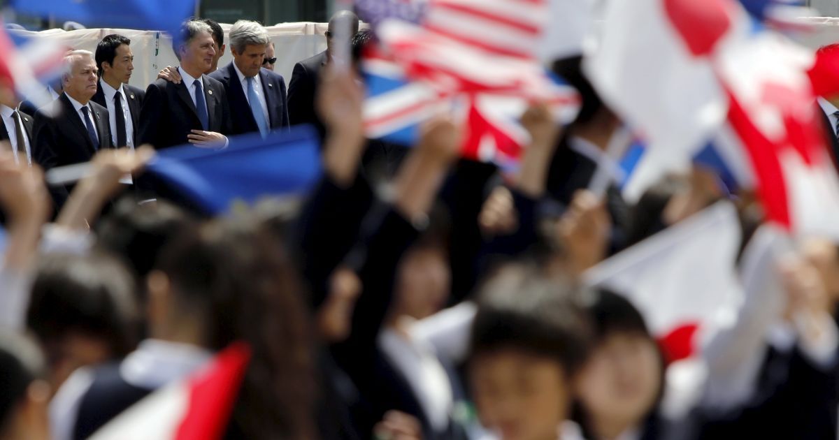 Джон Керри впервые посетил Хиросиму в рамках встречи глав МИД "Большой семерки". / © Reuters