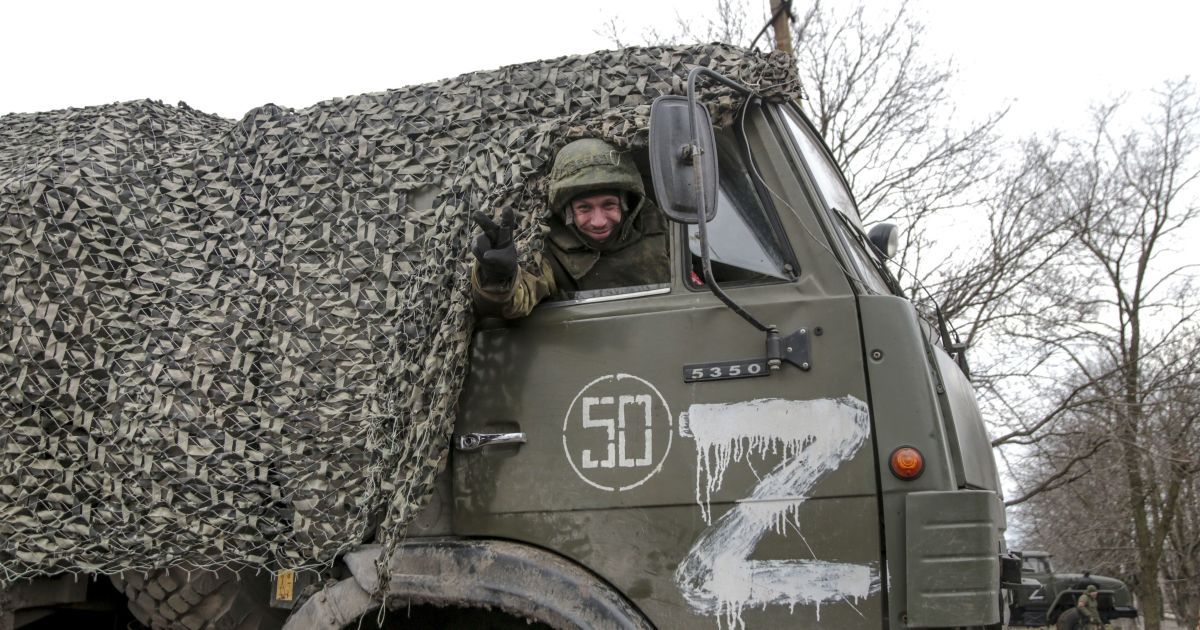 У житлових кварталах захопленого Мелітополя окупанти розміщують техніку