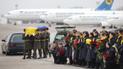 Бориспіль попрощався з загиблими під Тегераном. Пілотів поховають у Києві за особливою традицією