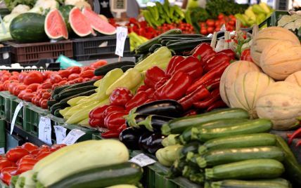 Через негоду у Херсонській області згнив урожай: чи здорожчають фрукти та овочі
