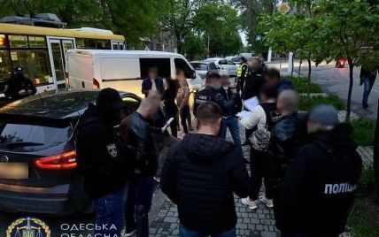 В Одессе задержали правоохранителей, устроивших "бизнес" на сутенерстве