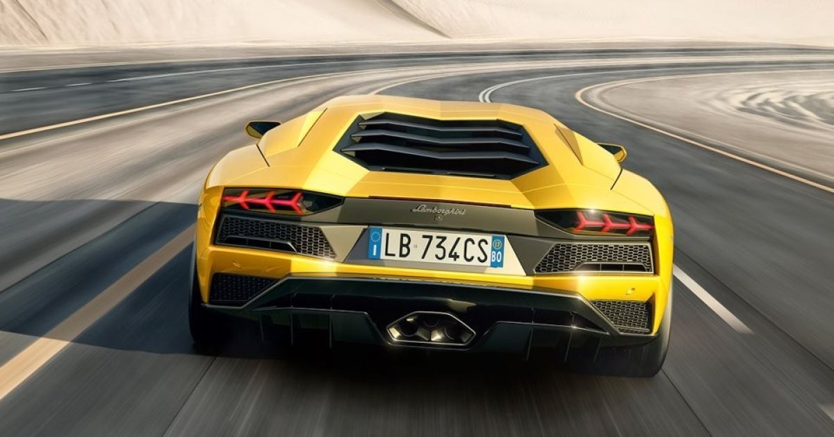 Lamborghini Aventador S