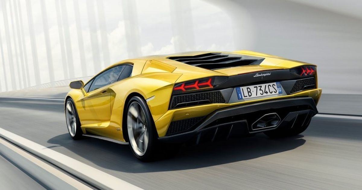 Lamborghini Aventador S