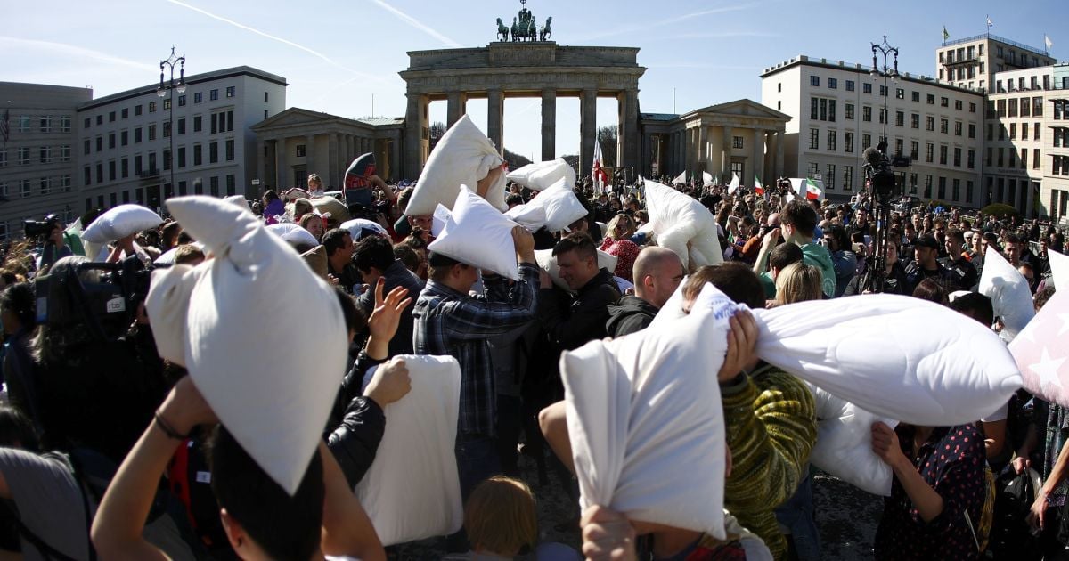 Подушечные бои в Берлине, Германия. / © Reuters