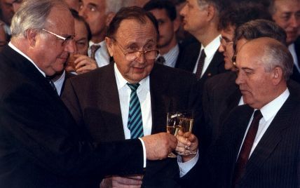 Умер бывший министр иностранных дел ФРГ Геншер