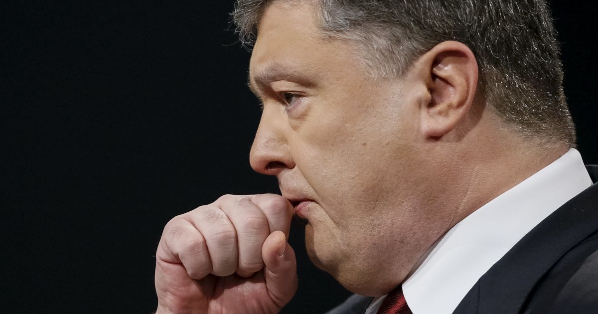 США пообещали поддержку Порошенко, несмотря на "офшорный скандал"