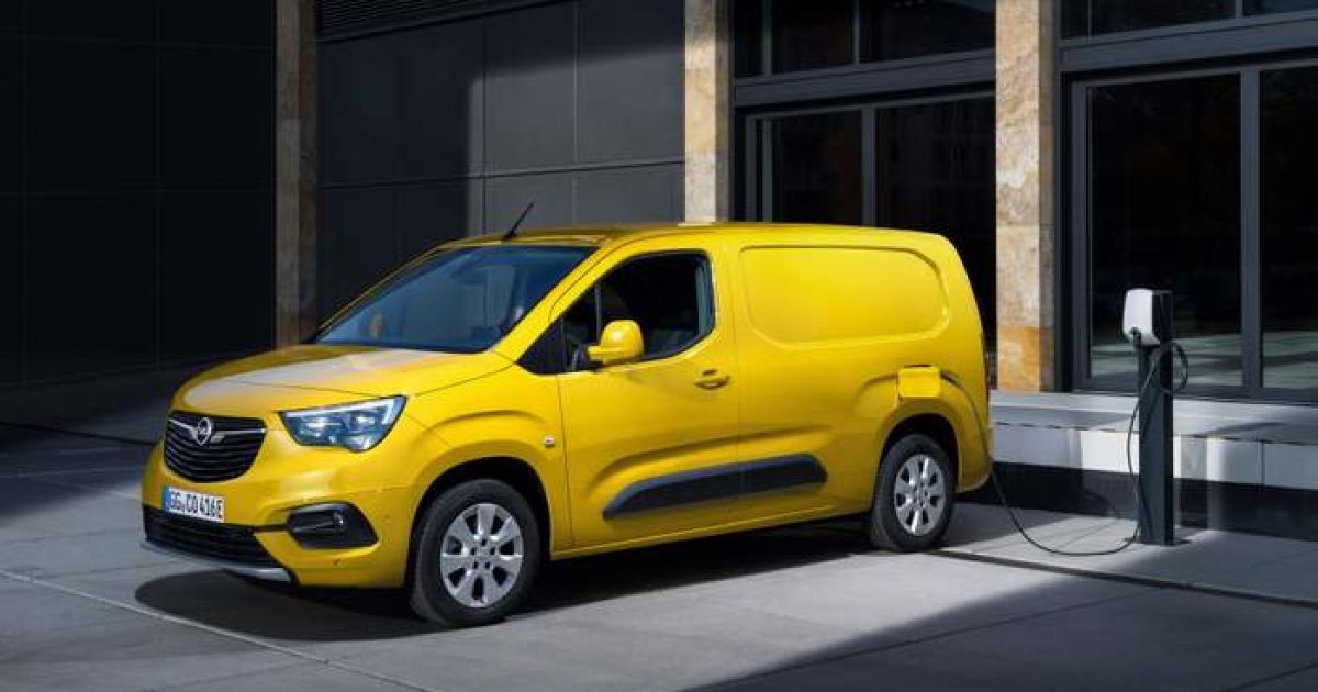 Opel официально представил легкий электрический фургон: фото