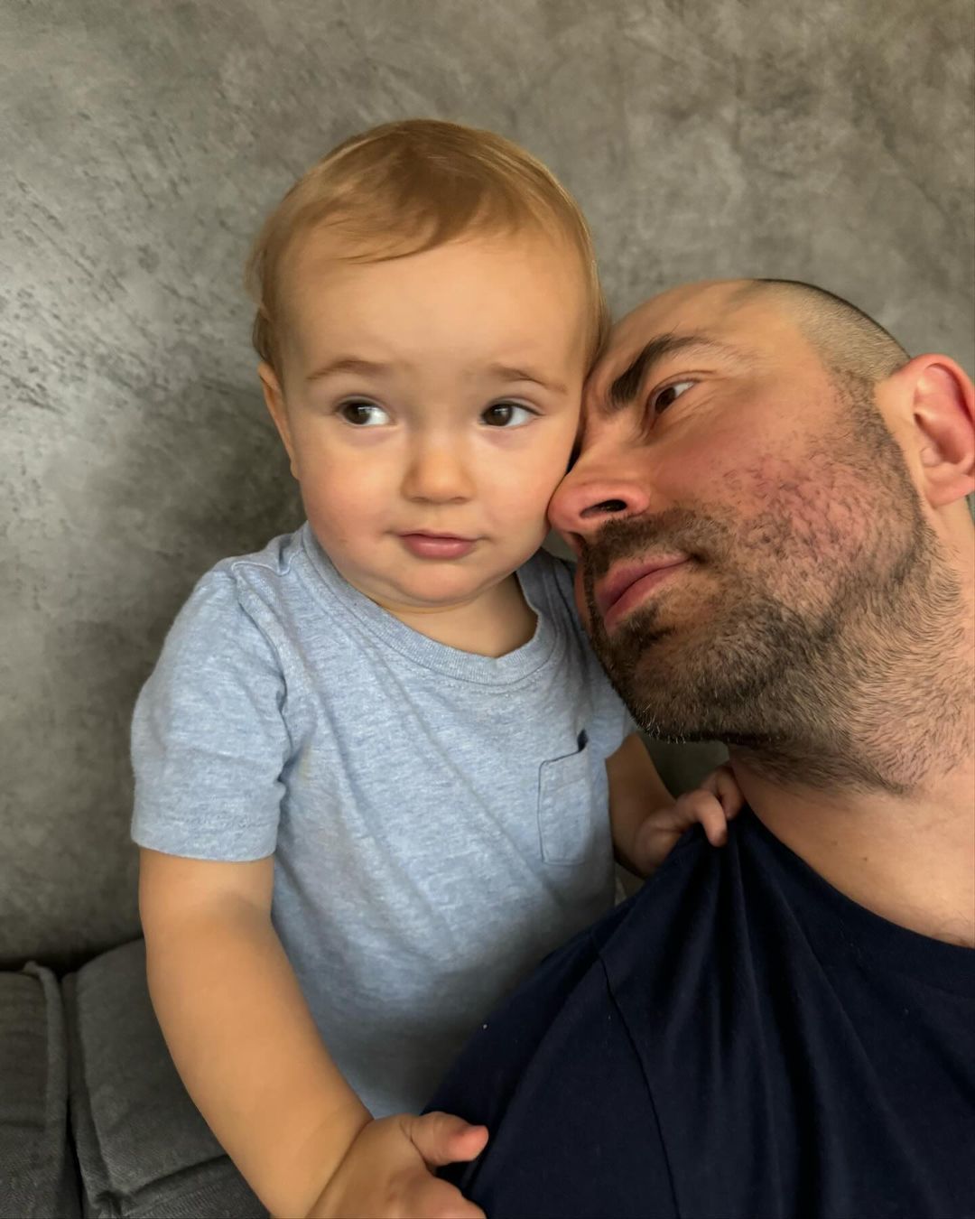 Андрей Бедняков с сыном / © instagram.com/nastyakorotkaya