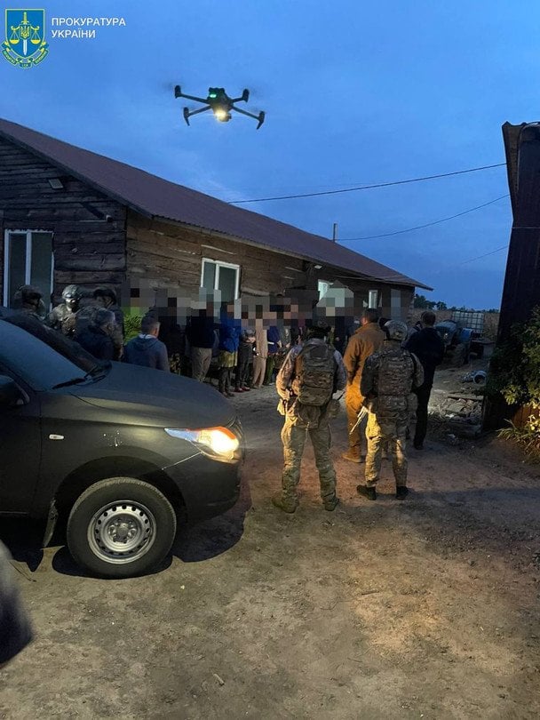 «Рабство» на Київщині, в яке потрапляли громадяни Узбекистану