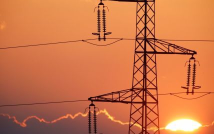Украина провела тестовый импорт электроэнергии из Румынии: поможет ли это стабилизировать энергосистему