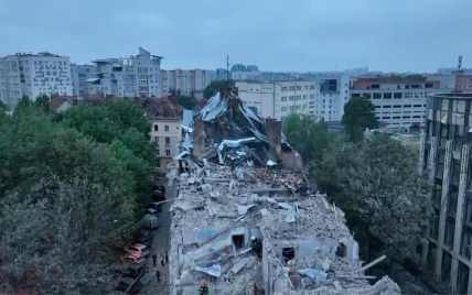 Через ракетний удар по Львову перекриті вулиці та змінено рух громадського транспорту
