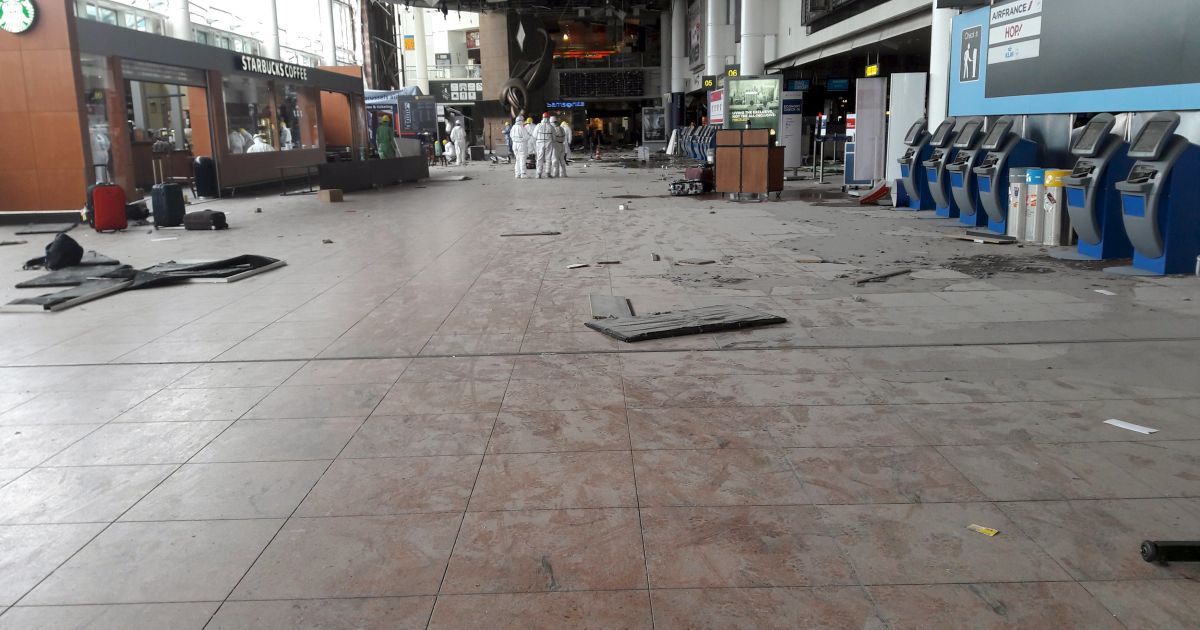 Последствия взрывов в аэропорту Завентеп в Брюсселе. / © Reuters