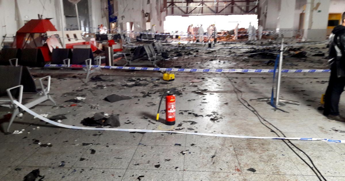 Последствия взрывов в аэропорту Завентеп в Брюсселе. / © Reuters