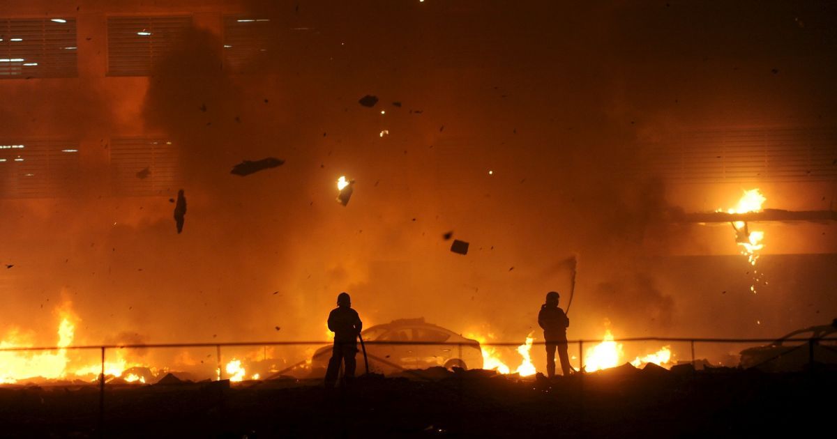В одном из небоскребов в ОАЭ произошел пожар. / © Reuters