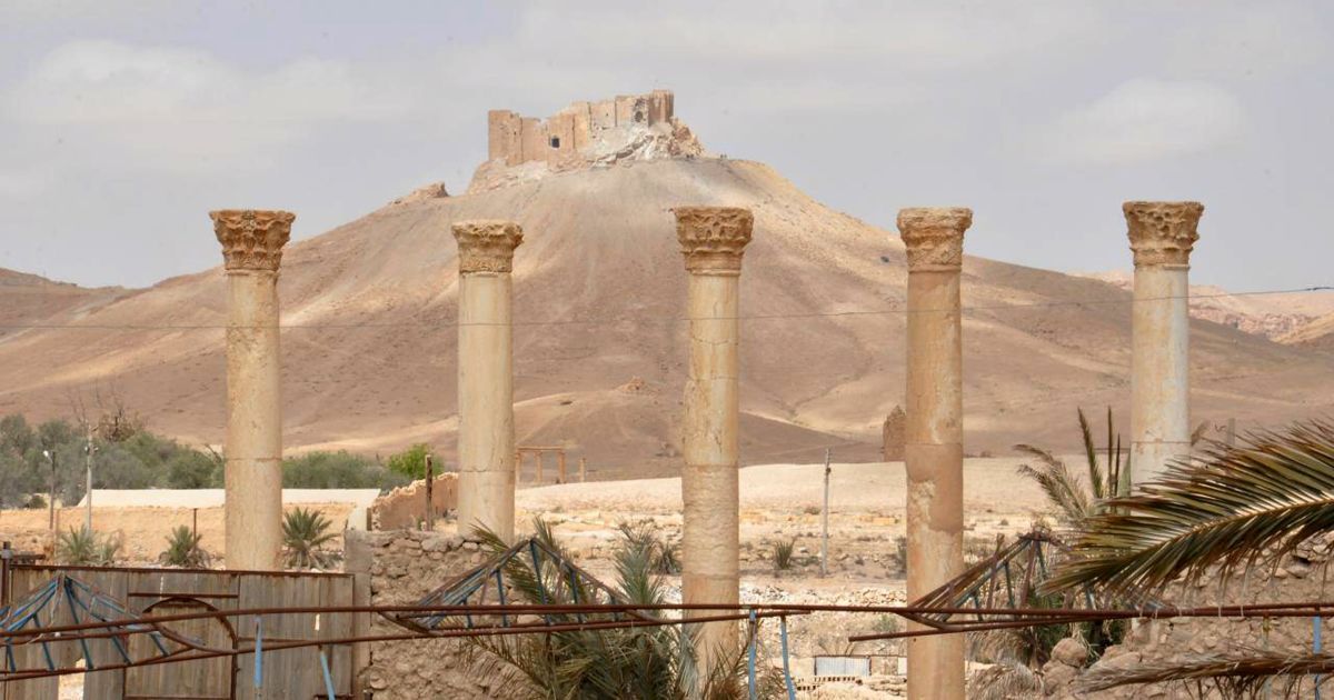 Боевики "ИГ" разрушили памятники Пальмиры