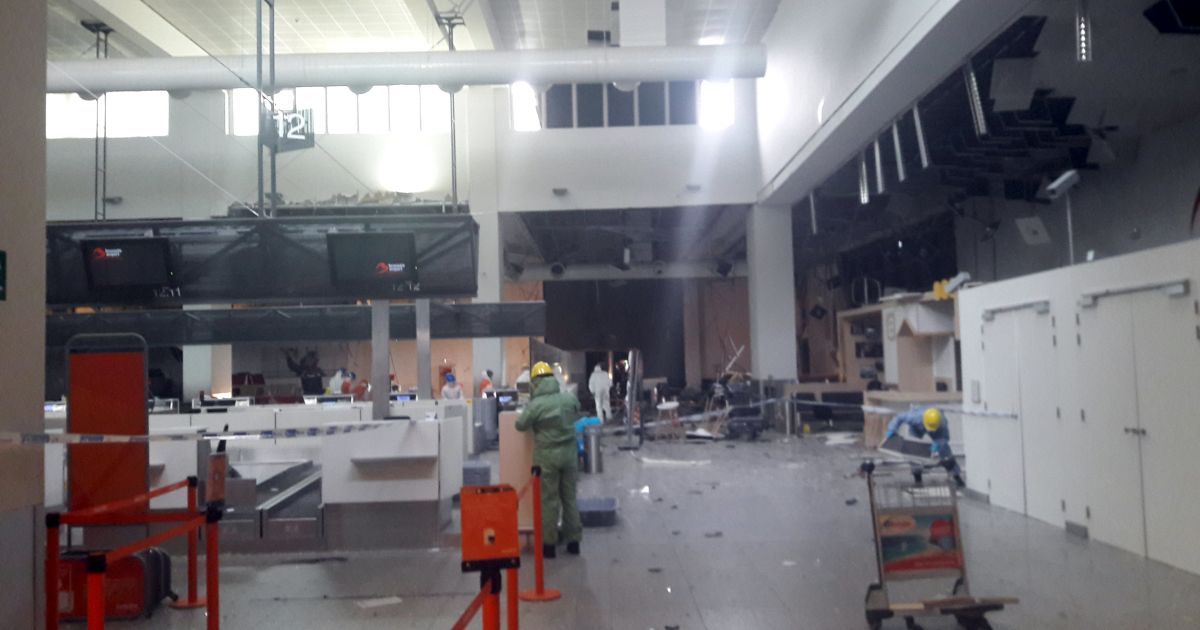 Последствия взрывов в аэропорту Завентеп в Брюсселе. / © Reuters