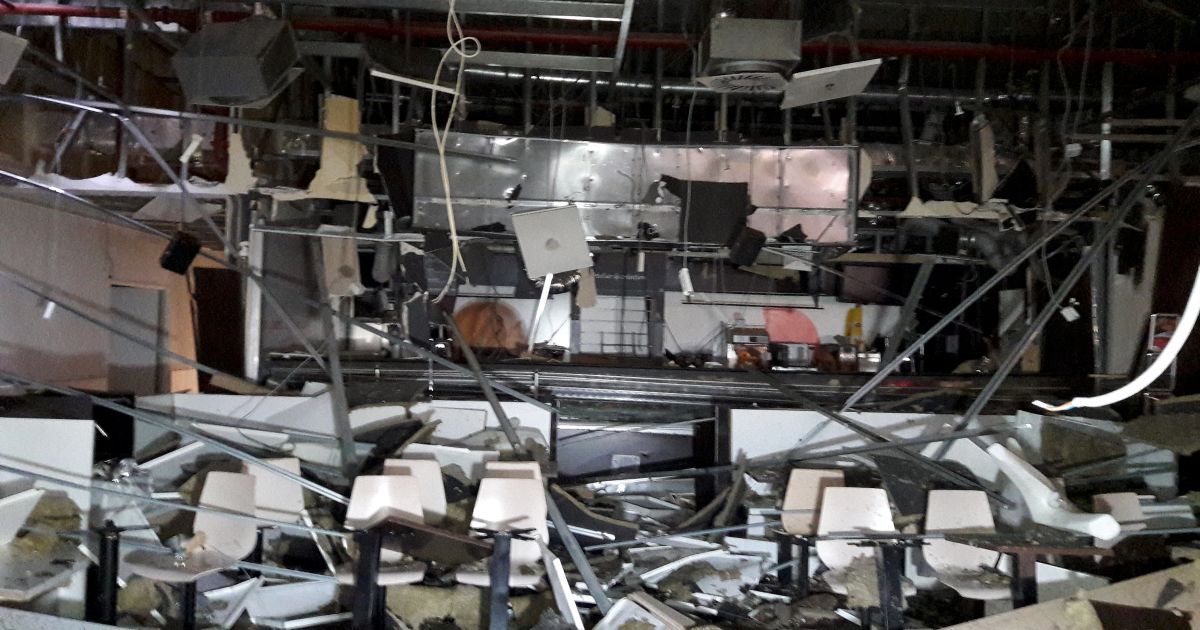 Последствия взрывов в аэропорту Завентеп в Брюсселе. / © Reuters