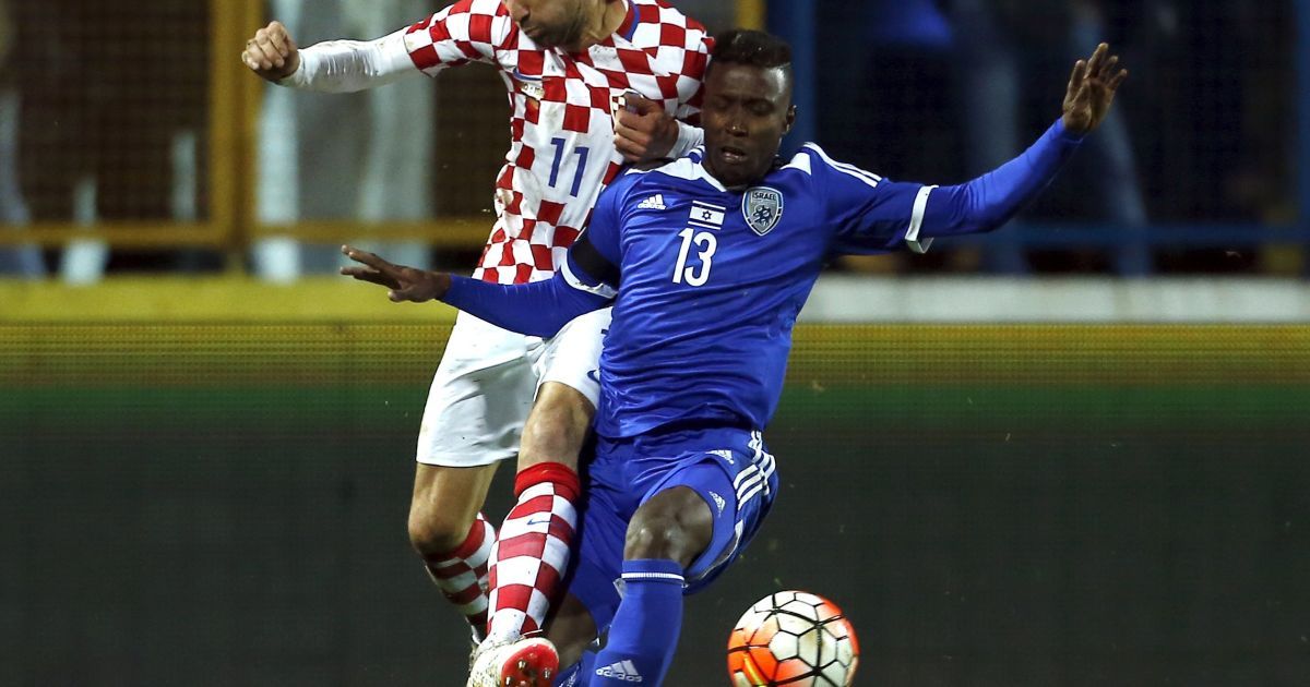 Срна в матче с Израилем