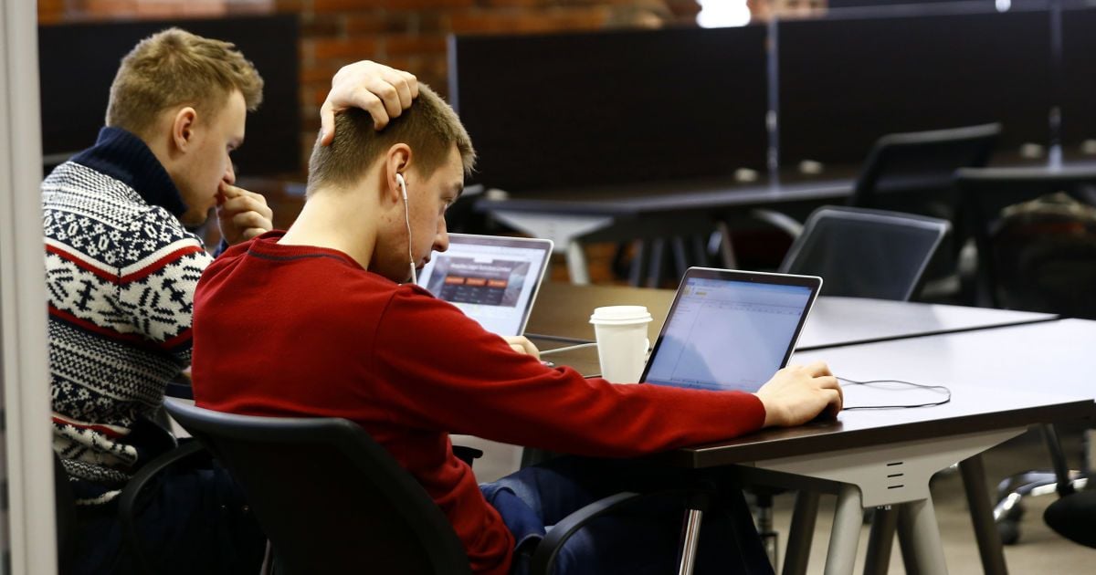 Программист ошибочным кодом разорил и удалил весь бизнес