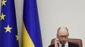В Кабмине рассказали, сколько Яценюк заработал в марте