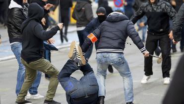Футбольные хулиганы устроили беспорядки в центре Брюсселя. / © Reuters