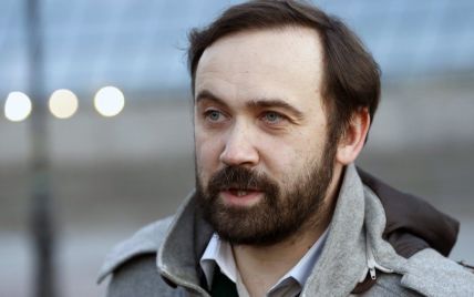 Депутат, который голосовал против аннексии Крыма, получил вид на жительство в Украине