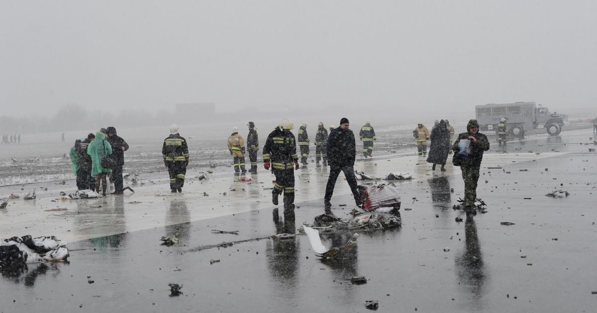 На месте катастрофы Boeing 737-800 нашли второй "черный ящик"