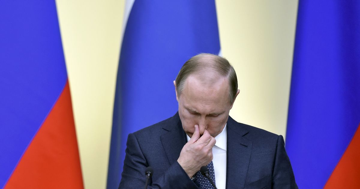 Зачем Путин прячет историю?