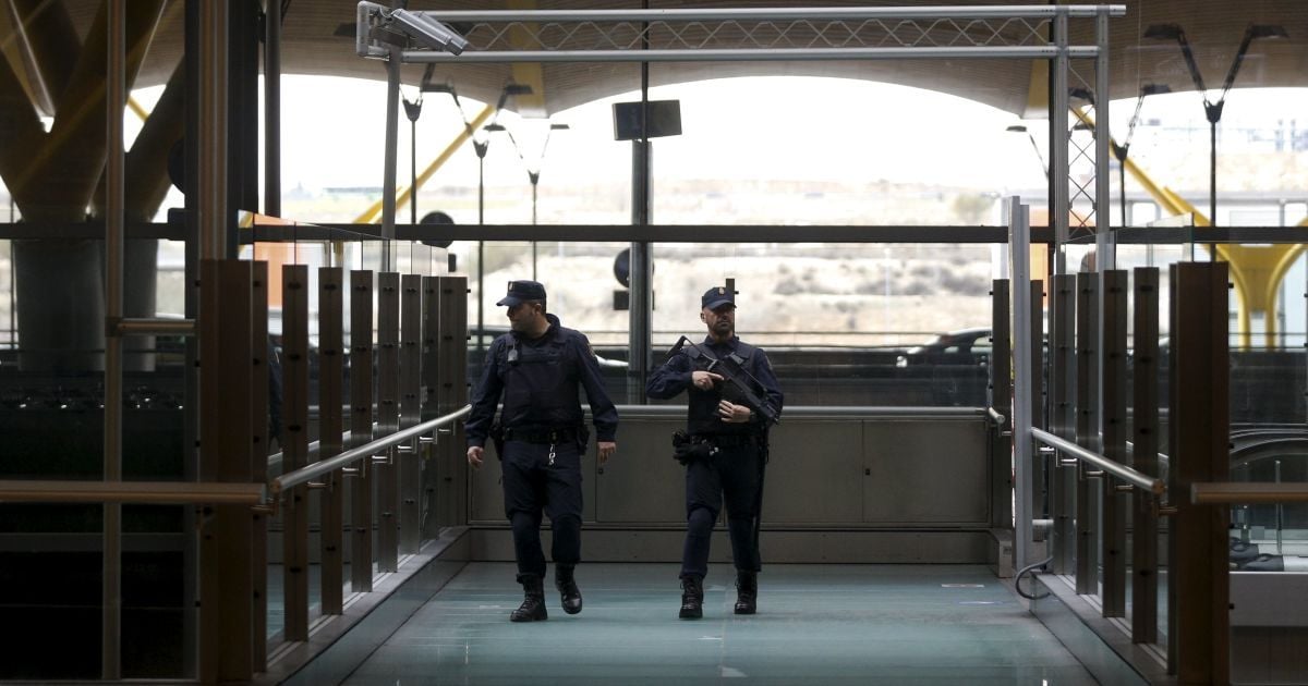 Аэропорт Брюсселя в среду будет закрыт