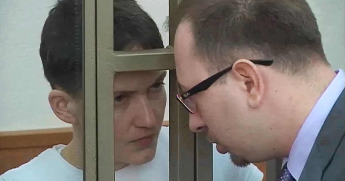 К Савченко пустили консулов. Летчицу могут госпитализировать