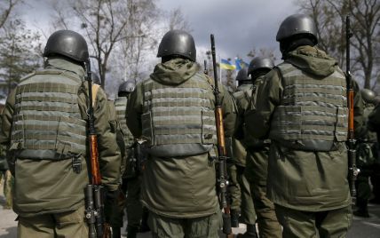 В Киеве подполковника Нацгвардии поймали на взятке за "аренду" гвардейцев