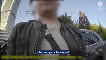 Водій напідпитку намагався втекти від патрульних