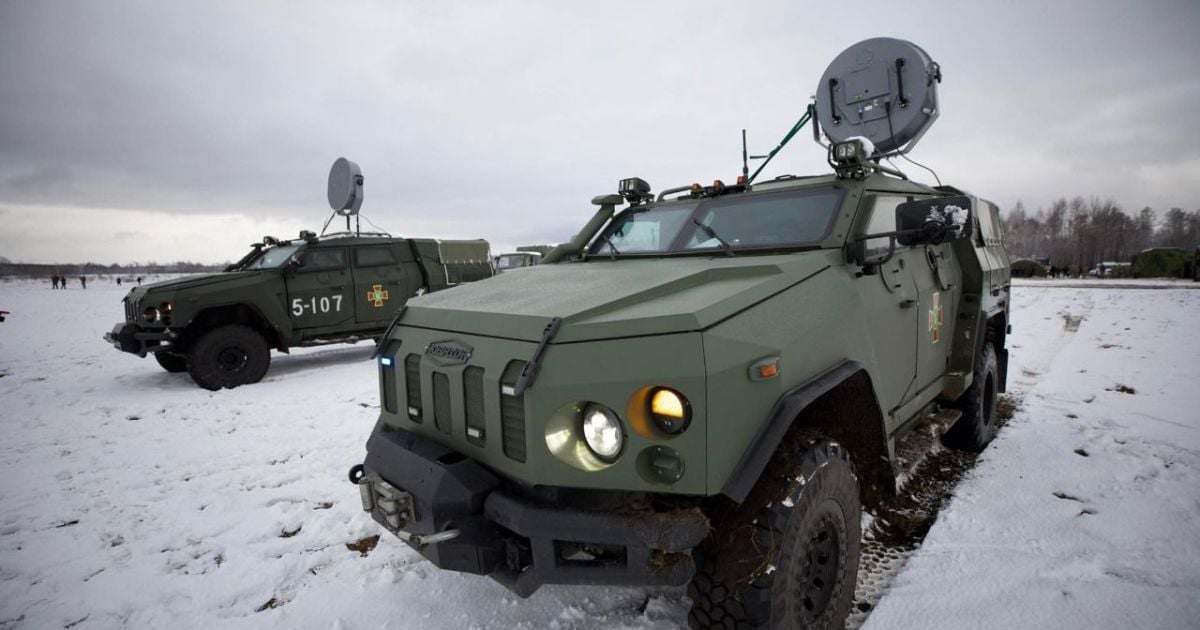 Попри оманливу тишу на Поліссі, на кордоні військо у готовності: за кожним рухом ворога стежать і чекають на провокації