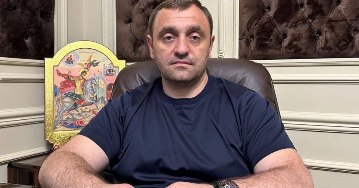 Армен Саркисер