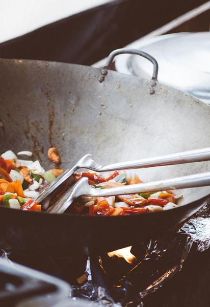 Що перше смажити — моркву чи цибулю