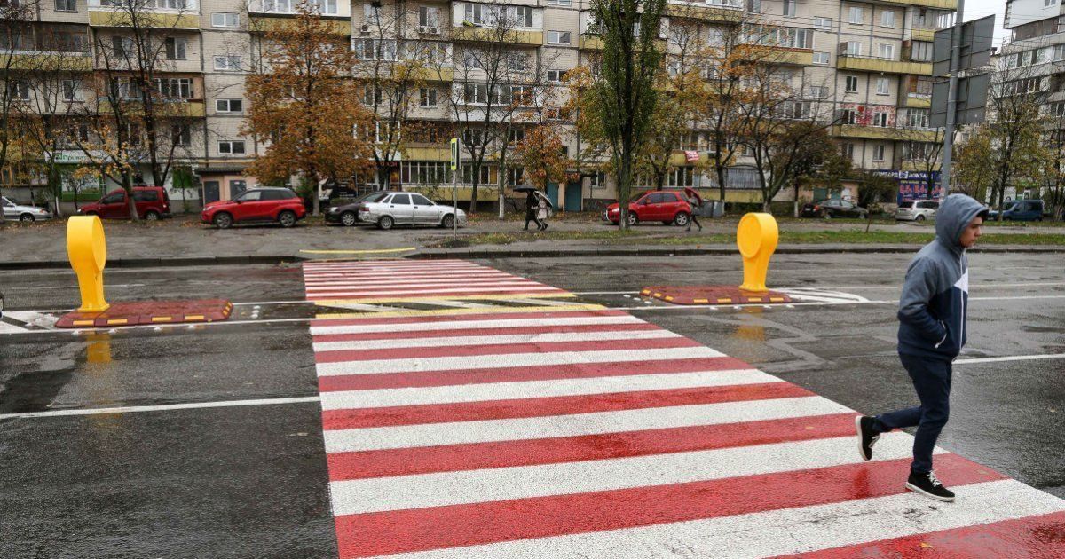У Мінрегіоні пропонують проектувати косі пішохідні переходи
