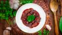 Куриная печень с соусом из черной смородины с вином