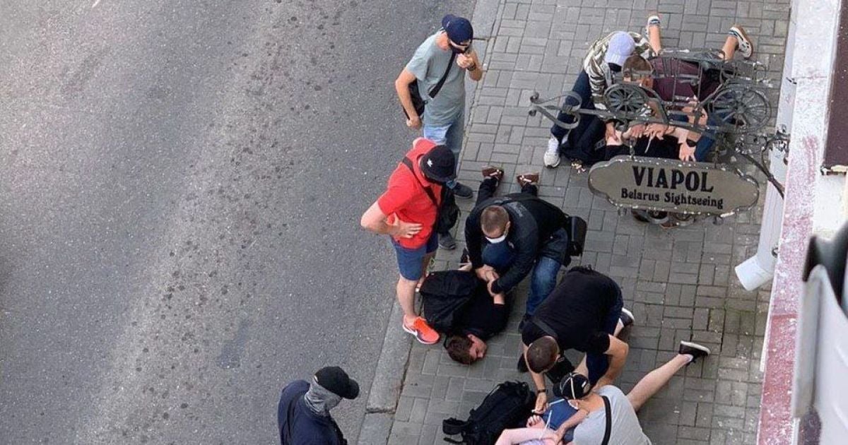В Минске в день президентских выборов задержали журналистов российского телеканала