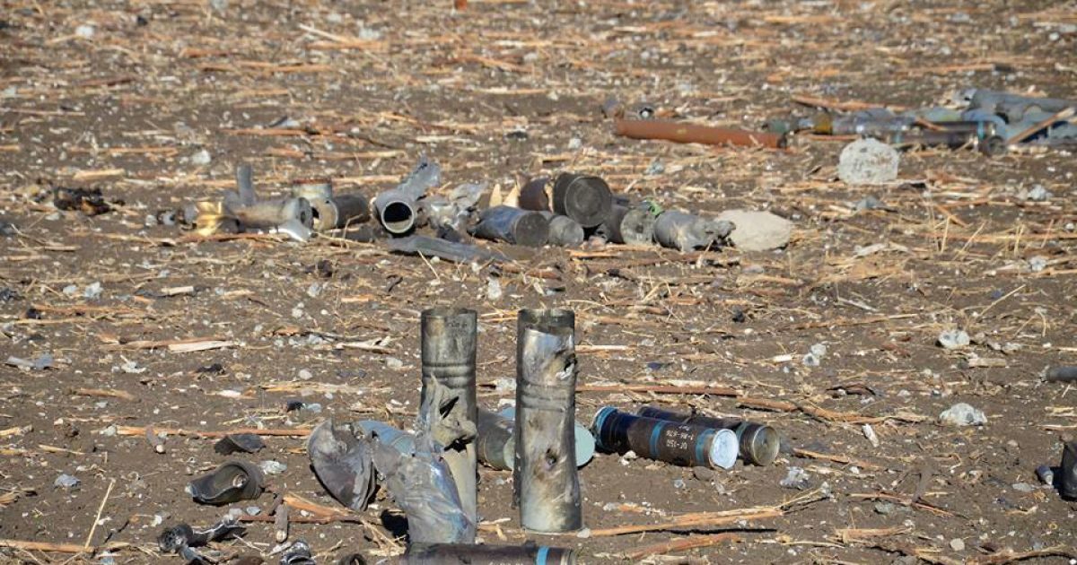 У Сватовому продовжують ліквідовувати наслідки масштабної пожежі на військових складах. / © Facebook/прес-центр штабу АТО