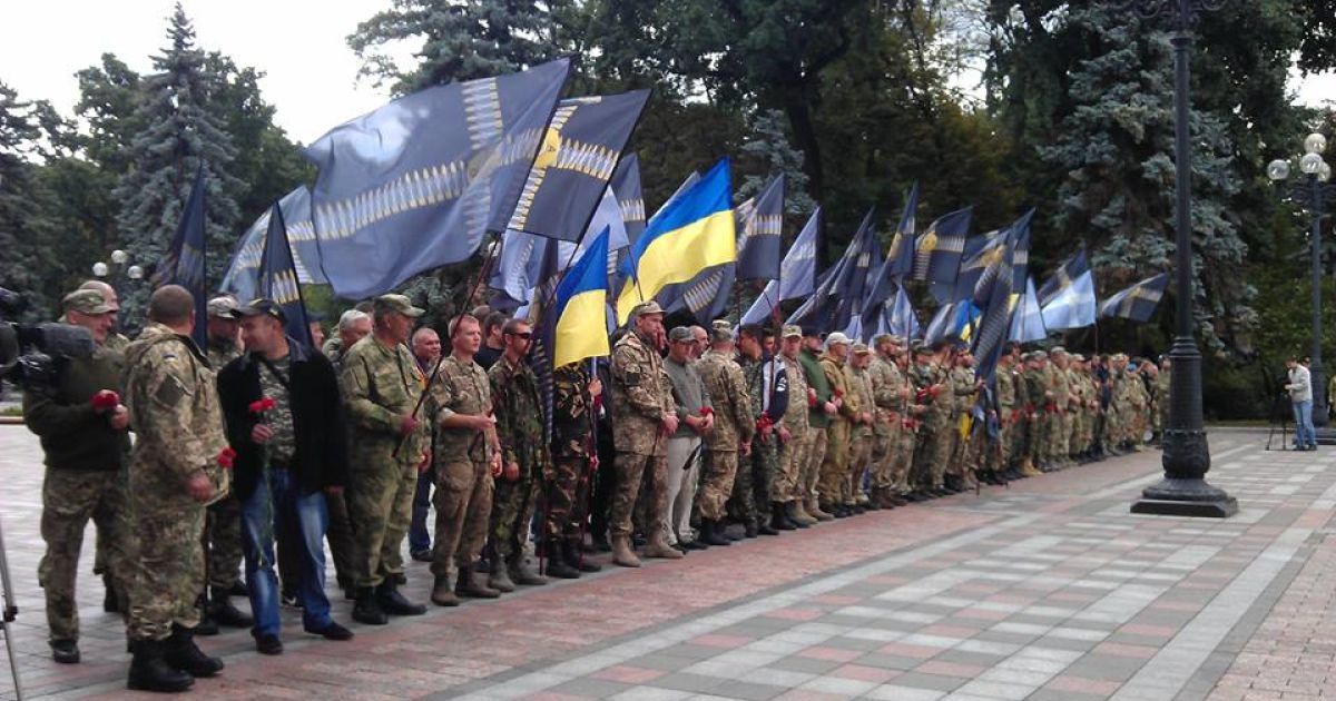 Военные почтили память погибших собратьев / © Национальная гвардия Украины