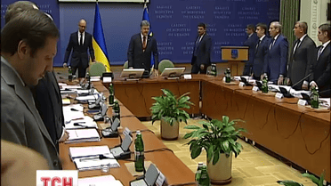 Президент, Прем’єр-міністр та Голова Верховної Ради разом провели засідання уряду