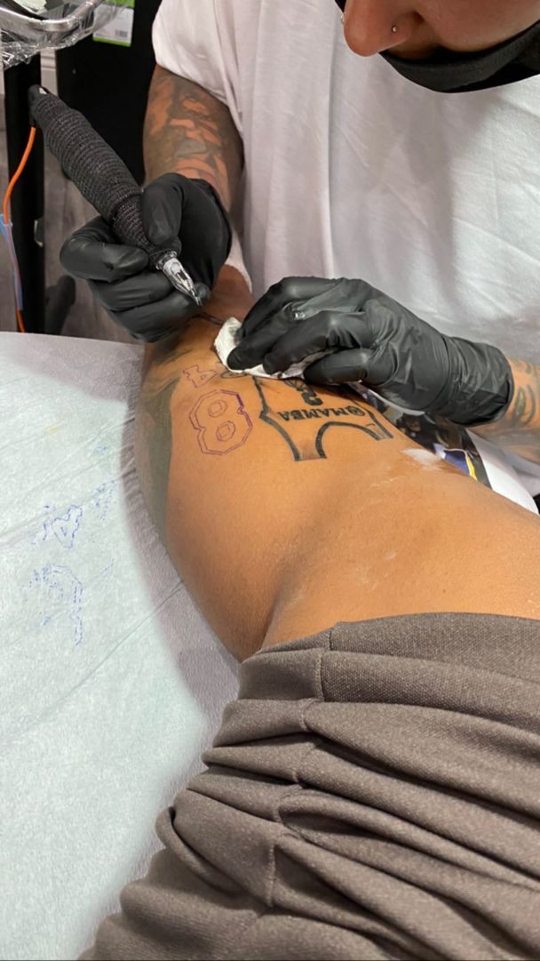 instagram.com/shareefoneal