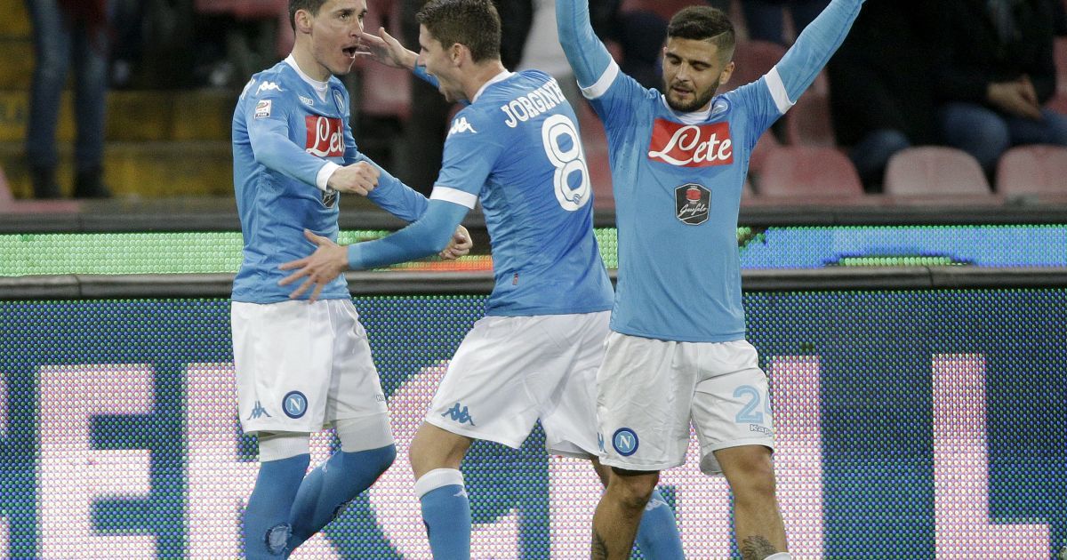 Игроки "Наполи" умеют развлекаться.