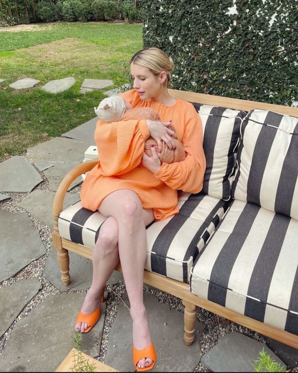  / © instagram.com/emmaroberts