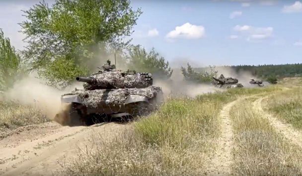 РФ перебрасывает подготовленные подразделения для боев за Каменское на Запорожье: власти об угрозе