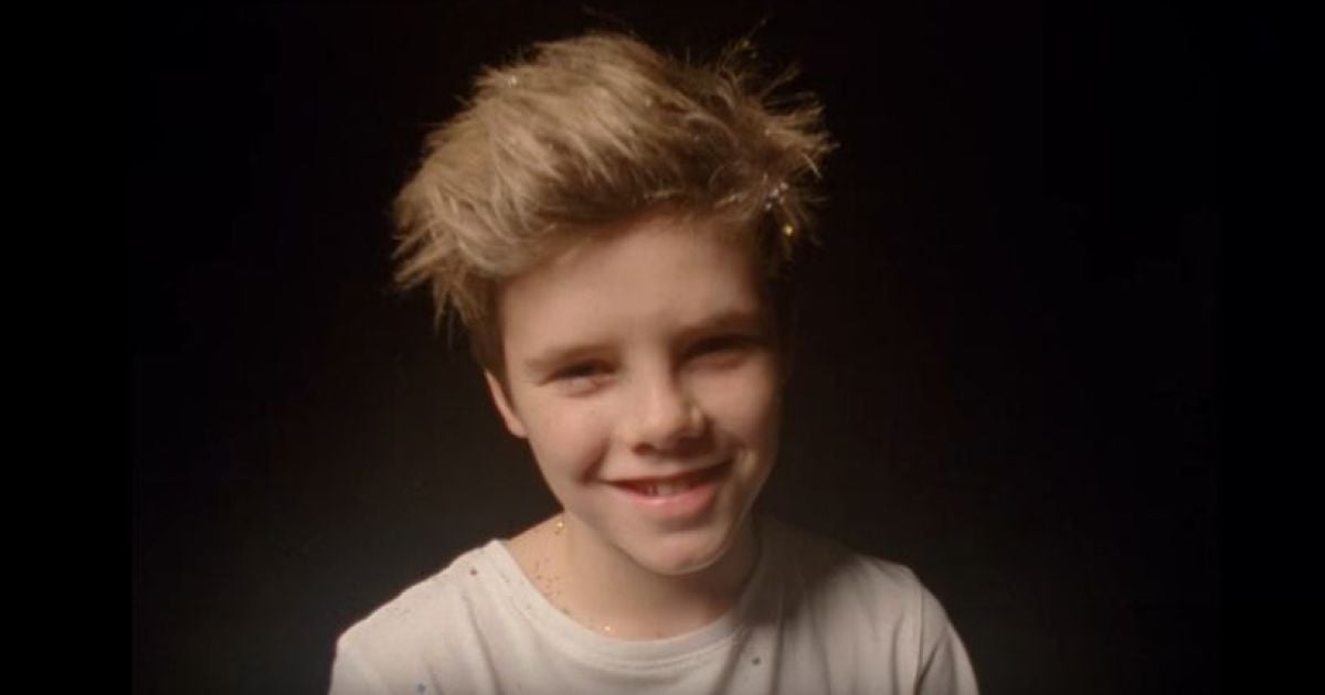 11-летний сын Дэвида и Виктории Бекхэм снял трогательный рождественский клип