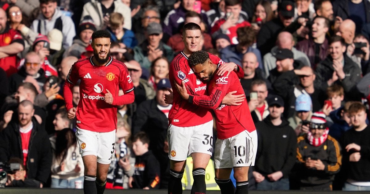 "Манчестер Юнайтед"