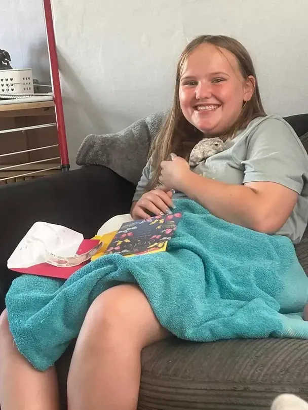 Смертельный тренд в соцсетях унес жизнь 13-летней девочки: семья бьет тревогу