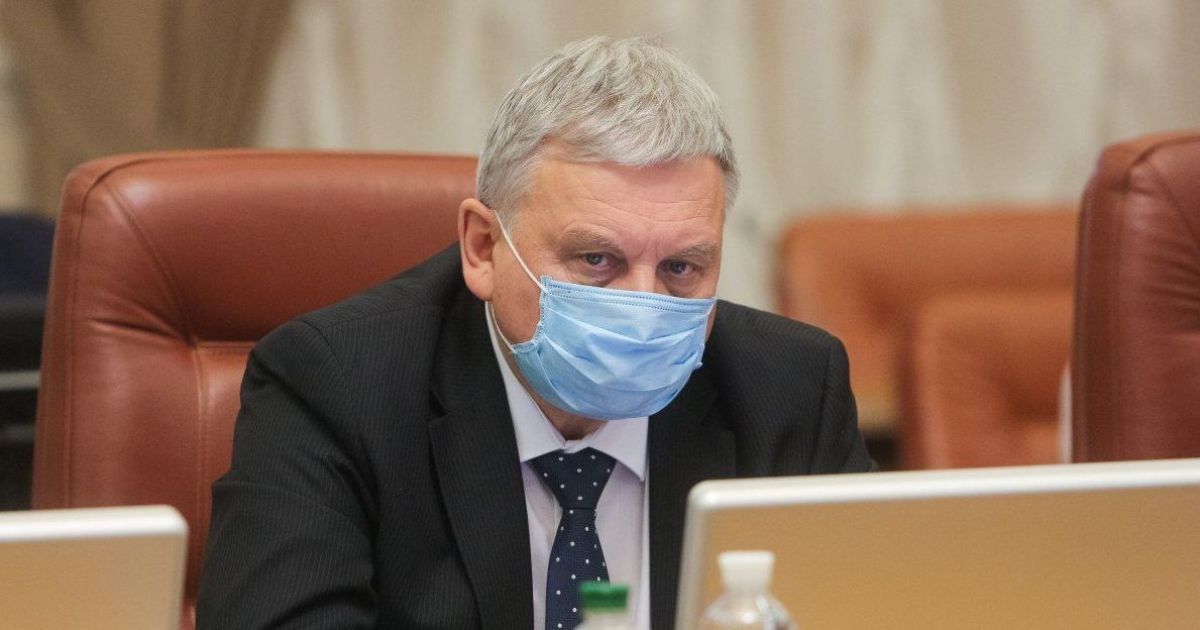 В Минобороны рассказали, как чувствует себя министр Таран