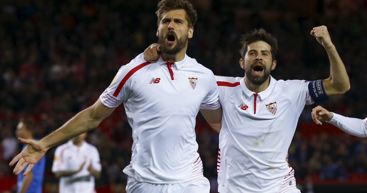 "Севилья" минимально выиграла "Эйбар".